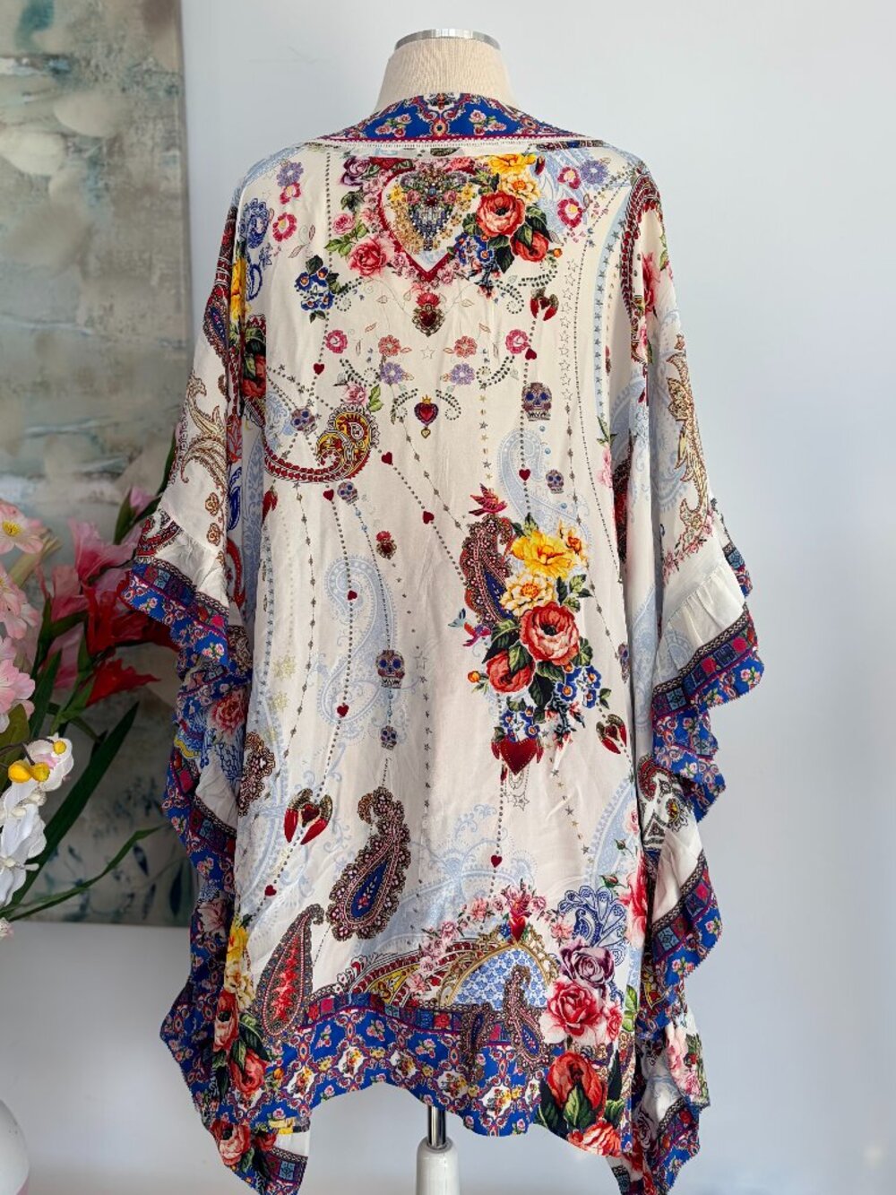 Camilla vneck Kaftan With Ruffle Sleeve - Picture 2 of 10